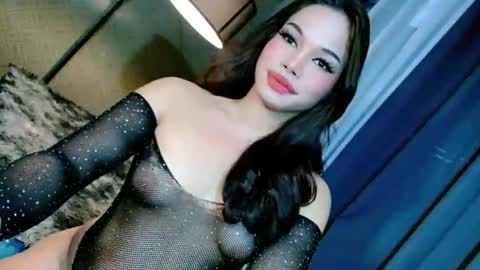 Snapshot of itsme_anastasia69 chatting on February 2026 05:11:01 AM Anna online show from February 2026 05:11:01 AM