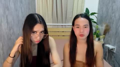 Snapshot of itsme_kat chatting on June 2026 05:45:02 PM itsme_kat online show from June 2026 05:45:02 PM