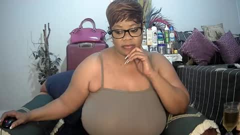 Snapshot of itumeleng74 chatting on January 2025 09:46:01 AM itumeleng74 online show from January 2025 09:46:01 AM