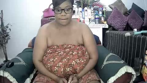 Snapshot of itumeleng74 chatting on February 2025 04:25:01 AM itumeleng74 online show from February 2025 04:25:01 AM