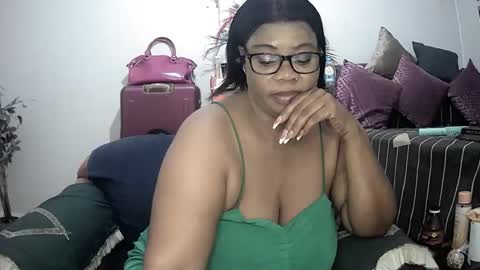 Snapshot of itumeleng74 chatting on February 2025 07:31:02 PM itumeleng74 online show from February 2025 07:31:02 PM