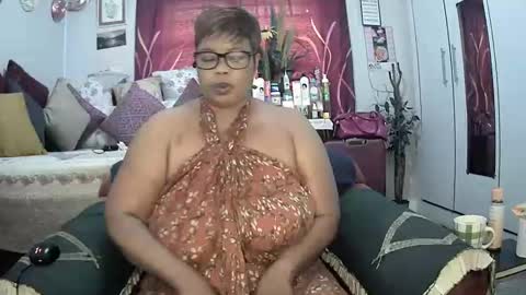 Snapshot of itumeleng74 chatting on February 2025 05:09:01 AM itumeleng74 online show from February 2025 05:09:01 AM