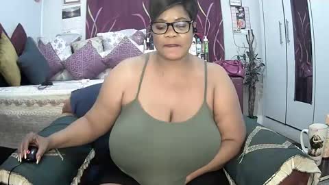 Snapshot of itumeleng74 chatting on February 2025 10:58:01 PM itumeleng74 online show from February 2025 10:58:01 PM