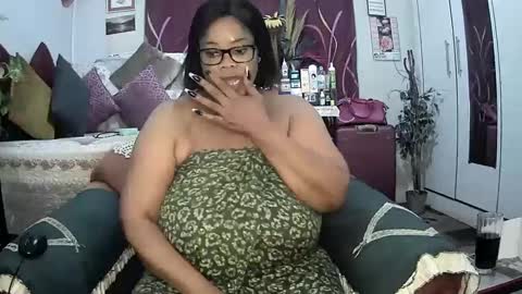 Snapshot of itumeleng74 chatting on February 2025 07:37:02 PM itumeleng74 online show from February 2025 07:37:02 PM