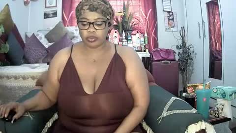 Snapshot of itumeleng74 chatting on March 2025 09:25:02 AM itumeleng74 online show from March 2025 09:25:02 AM