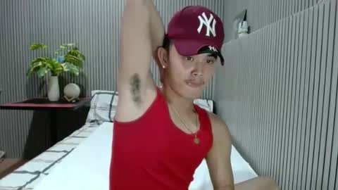 Snapshot of itzme_dex chatting on March 2026 04:17:02 PM itzme_dex online show from March 2026 04:17:02 PM