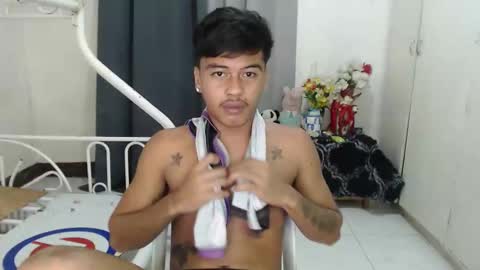 Jhonfred online show from April 2026 08:39:01 PM