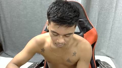 Jhonfred online show from May 2026 07:43:02 PM