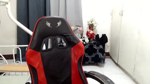 Jhonfred online show from June 2026 03:27:01 PM