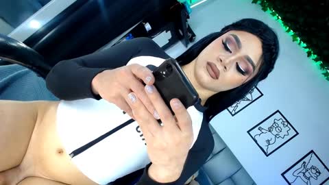 Snapshot of ivan_standford chatting on January 2025 10:02:02 PM y  online show from January 2025 10:02:02 PM