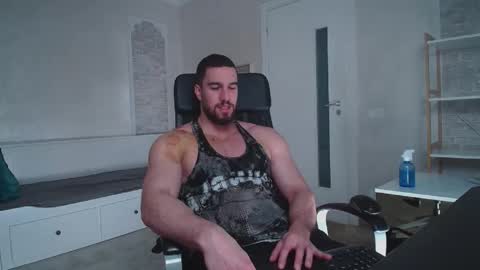 IvanHydee online show from March 2026 05:44:01 AM