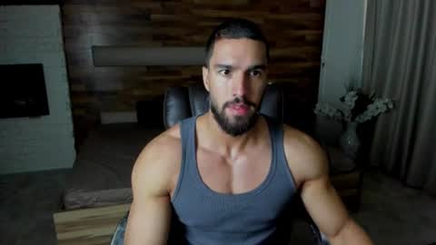 Snapshot of ivanhydee chatting on July 2026 04:25:01 AM IvanHydee online show from July 2026 04:25:01 AM