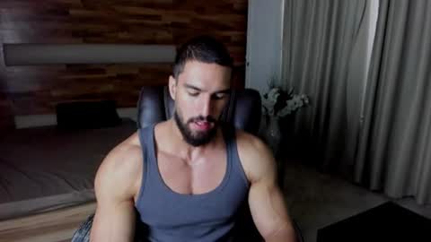 Snapshot of ivanhydee chatting on July 2026 04:28:02 AM IvanHydee online show from July 2026 04:28:02 AM