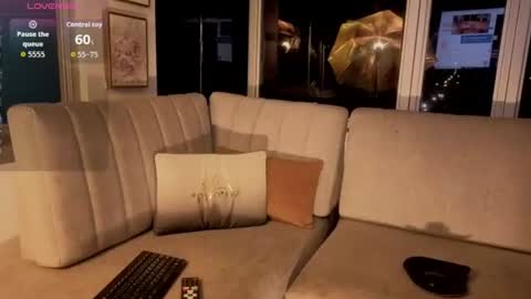 Snapshot of ivanna_west chatting on June 2026 10:05:02 AM Ivanna West online show from June 2026 10:05:02 AM