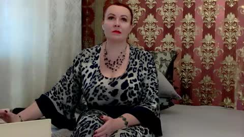 IrennaSplash online show from December 2024 07:10:01 AM