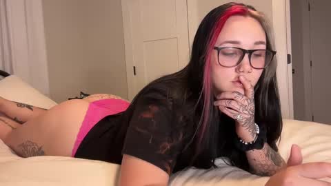 ivey jade online show from September 2025 06:26:02 AM