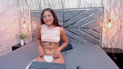 Ivis  online show from February 2025 02:43:02 PM