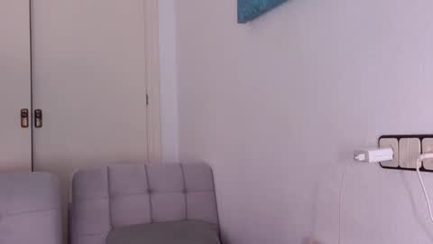 Ivonne online show from February 2025 09:06:02 AM