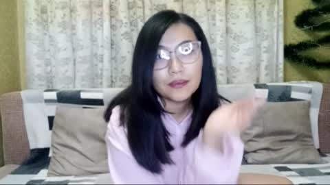 Snapshot of ivory_vibe chatting on December 2025 01:07:01 PM Hey EveryoneIm ElzaGlad to see you in my room online show from December 2025 01:07:01 PM