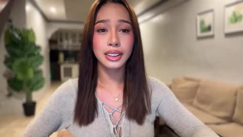 kirstenelsie online show from October 2025 04:27:02 PM