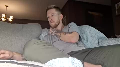 Snapshot of ivoryshaft2408 chatting on September 2025 03:34:01 AM ivoryshaft2408 online show from September 2025 03:34:01 AM