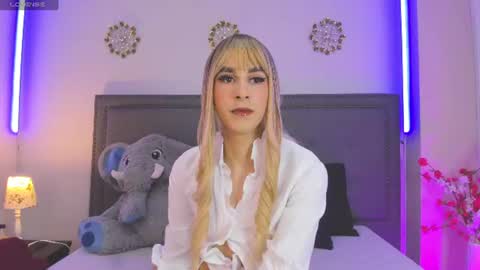 Snapshot of ivvy_rousse chatting on June 2026 03:34:02 PM ivi rosse online show from June 2026 03:34:02 PM