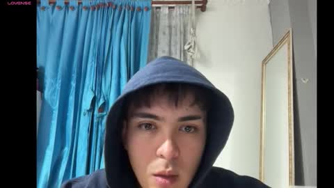 ivy  online show from December 2025 01:45:01 AM