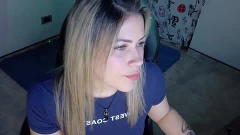 Diana Rojas  online show from October 2025 12:55:02 AM
