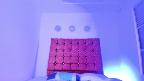 Snapshot of ivy_rae_xxx chatting on December 2025 03:41:02 PM Ivy Rae online show from December 2025 03:41:02 PM