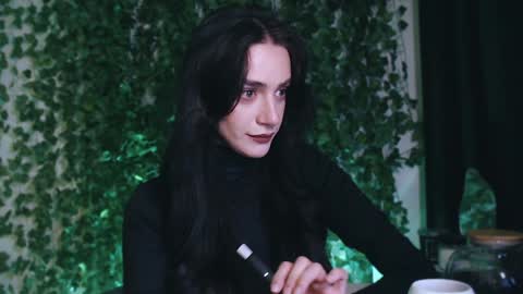 Snapshot of ivyjonson chatting on January 2025 05:43:02 PM Miss Ivy online show from January 2025 05:43:02 PM