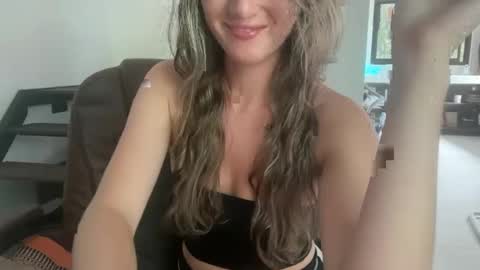 Snapshot of ivysagex chatting on October 2025 06:55:01 AM ivysagex online show from October 2025 06:55:01 AM