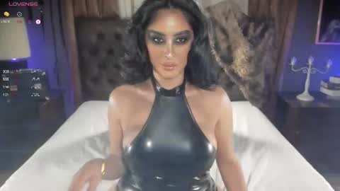 Snapshot of iyotara_ chatting on June 2026 01:50:01 AM Areeya online show from June 2026 01:50:01 AM