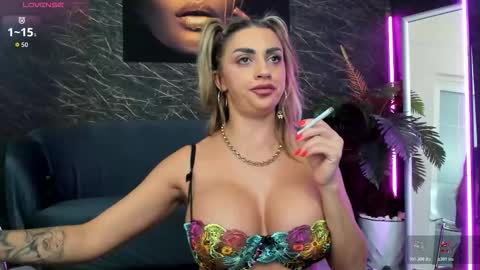 izabelatessa online show from December 2025 08:38:02 PM