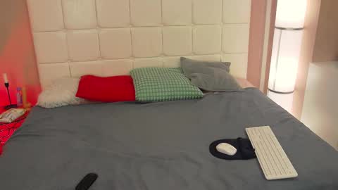 IZIE CARTER online show from February 2026 06:06:02 AM