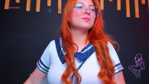 hot izys online show from February 2026 08:48:02 PM