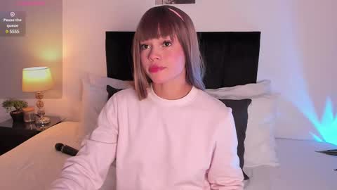 Izzy vega  online show from February 2025 10:32:01 PM