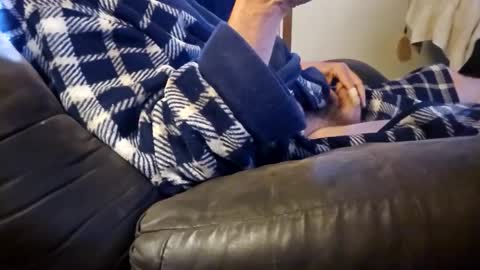 j1025402 online show from November 2025 03:06:02 PM