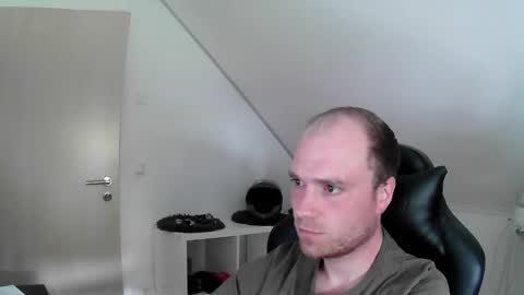 Snapshot of j_german783377 chatting on May 2026 02:16:01 PM here4y online show from May 2026 02:16:01 PM