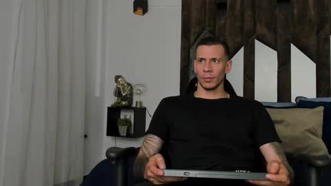 J King online show from January 2026 05:51:02 PM