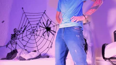 j_martony online show from October 2025 12:28:01 PM