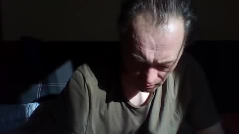 Snapshot of ja424387 chatting on March 2026 08:44:02 AM Tomek online show from March 2026 08:44:02 AM