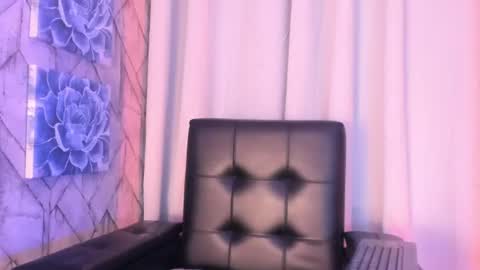Snapshot of jaadewest_ chatting on July 2026 11:05:02 AM Jade West online show from July 2026 11:05:02 AM
