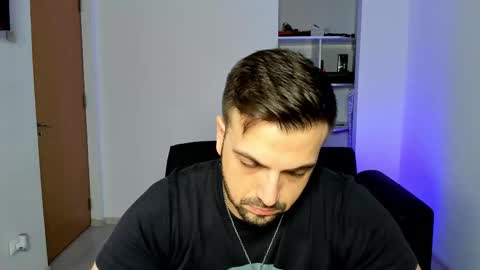 Snapshot of jace_thorne chatting on October 2025 05:52:01 PM Jace online show from October 2025 05:52:01 PM