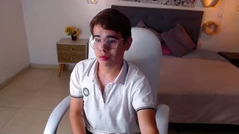 Snapshot of jack__thomas chatting on June 2026 01:46:01 PM JACK TOMAS online show from June 2026 01:46:01 PM