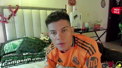 JACK CASTELL online show from October 2025 02:18:01 PM