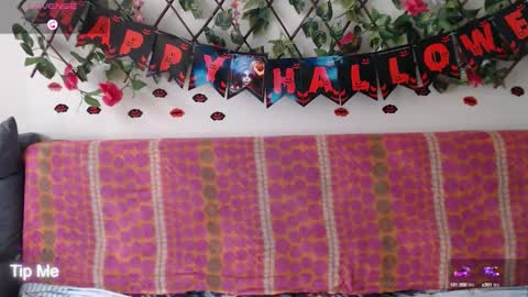 Jack and Emily online show from October 2025 05:04:02 PM