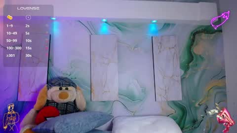 Snapshot of jack_frosst_ chatting on May 2026 01:08:02 PM JACK online show from May 2026 01:08:02 PM