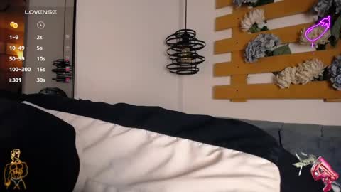 Snapshot of jack_frosst_ chatting on May 2026 01:05:02 PM JACK online show from May 2026 01:05:02 PM