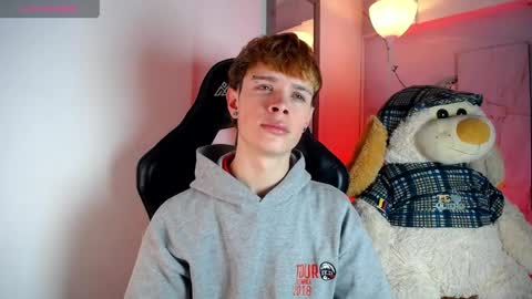 Snapshot of jack_frosst_ chatting on June 2026 12:33:01 PM JACK online show from June 2026 12:33:01 PM