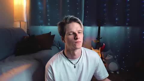 brestonsweet online show from March 2026 12:01:02 PM